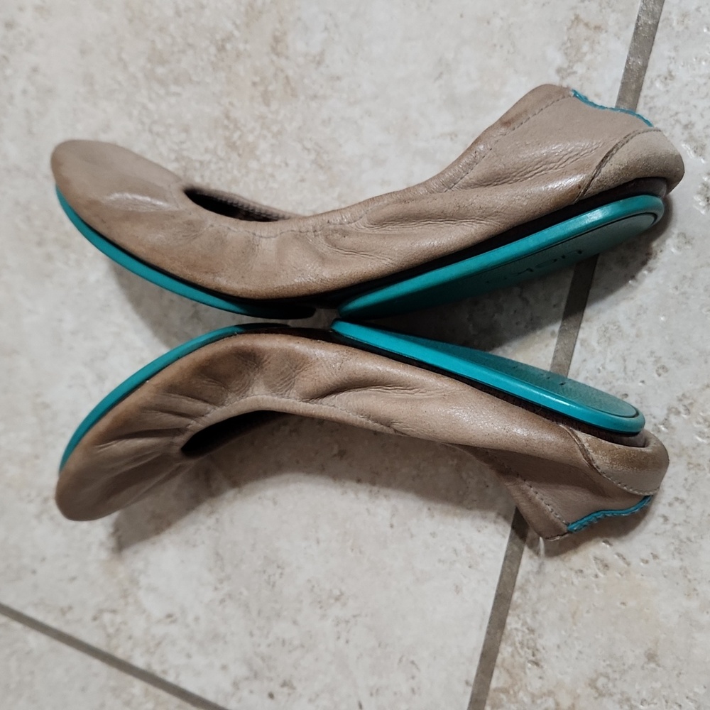 TIEKS flats Size 7 - Picture 6 of 10